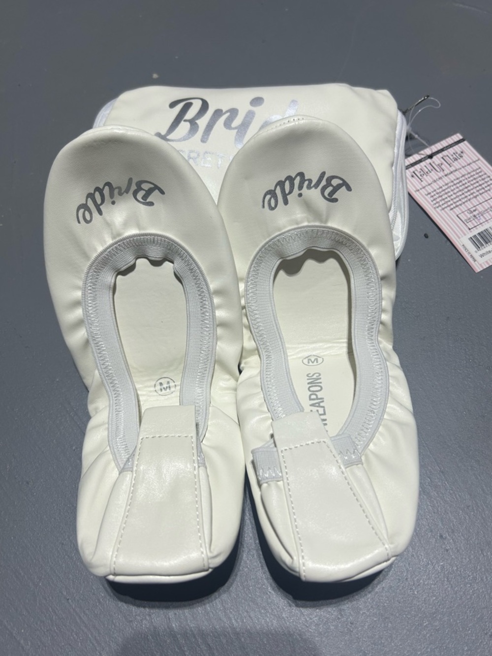 (NEW) White Leather Bride Fold-Up Flats (Women’s Size Medium) (Shoe Size 7/8)